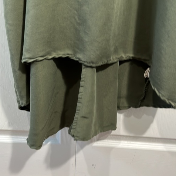 United by blue dress - Picture 6 of 11